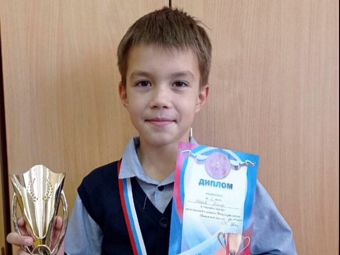 Кинешемцы поднялись на предстал турнира по самбо памяти Маршала СССР Ф.И. Толобухина фото 2