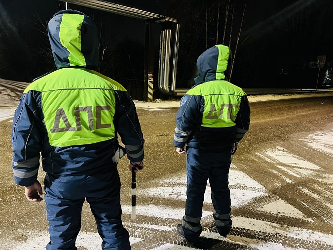 Сотрудники ГИБДД Кинешмы проверили соблюдение правил перевозки детей фото 2