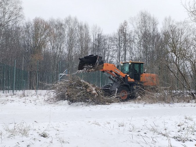 УГХ продолжает ликвидировать несанкционированные свалки фото 5