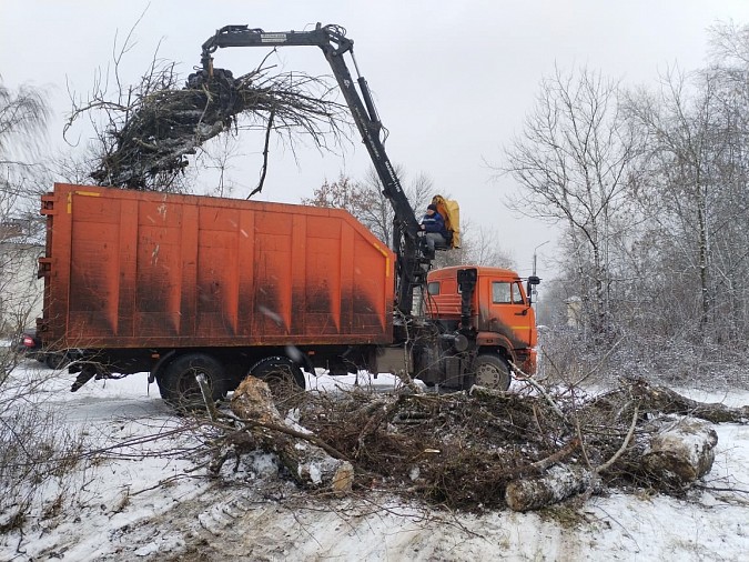 УГХ продолжает ликвидировать несанкционированные свалки фото 4