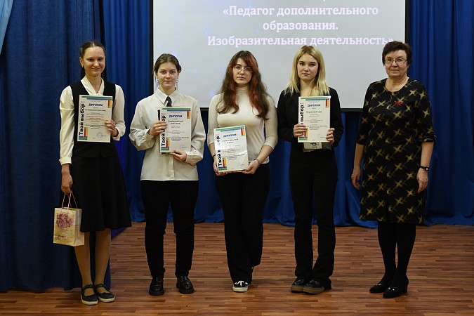 В Кинешме подвели итоги муниципальной олимпиады рабочих рук «Твой выбор» фото 14