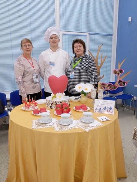 Торт и пироги кинешемских студентов впечатлили экспертов межрегионального фестиваля фото 6