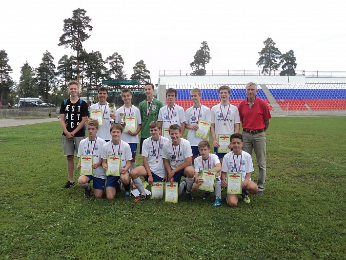 Известный кинешемский тренер Владимир Ярославцев отмечает юбилей фото 4