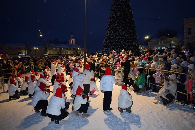 В Кинешму торжественно приехал Дед Мороз фото 4