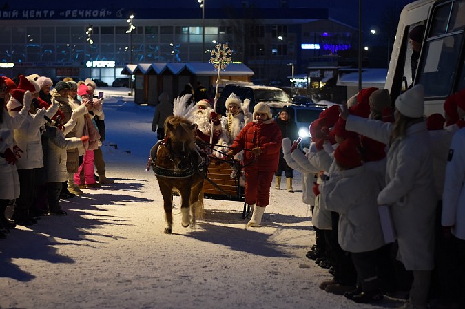 В Кинешму торжественно приехал Дед Мороз фото 7