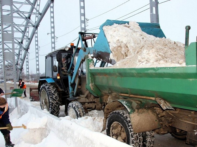 В ночь на 24 декабря Никольский мост закроют для уборки снега фото 2