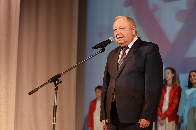 В Кинешме большим и красивым концертом завершили Год Семьи фото 3