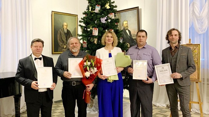 Актер Кинешемского театра Андрей Мисюра удостоен премии губернатора фото 2