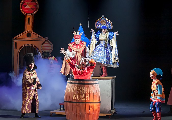 В Кинешемском театре состоялась премьера сказки «Конёк-Горбунок» фото 6