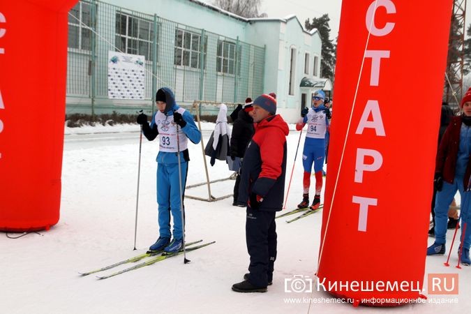 Лыжники Кинешмы проводили 2024 год «Новогодней гонкой» фото 13