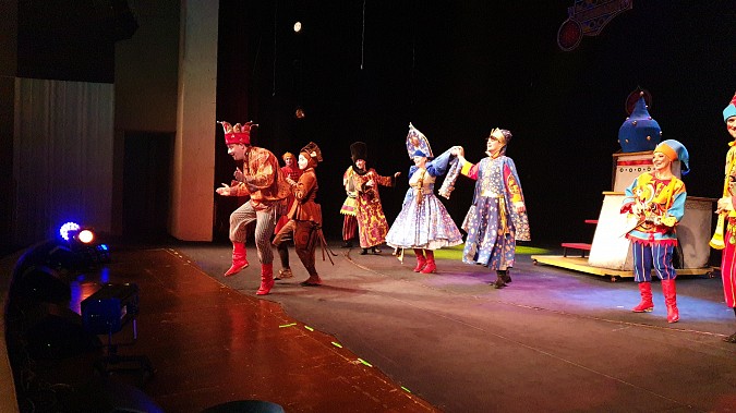 В Кинешемском театре состоялась благотворительная елка фото 29