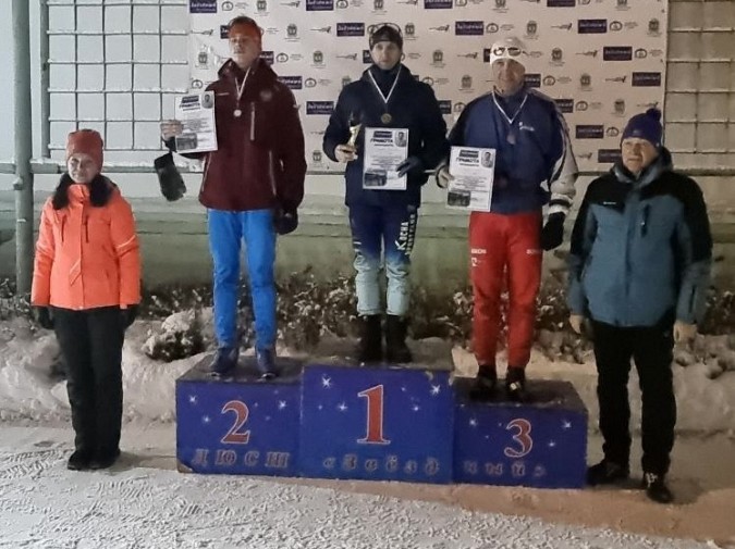 В Кинешме прошла «Вечерняя лыжная гонка» памяти Владимира Иванова фото 4