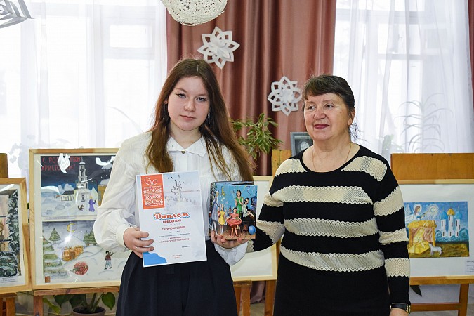 В Кинешме чествовали победителей фестиваля детского творчества «Рождественский подарок» фото 12