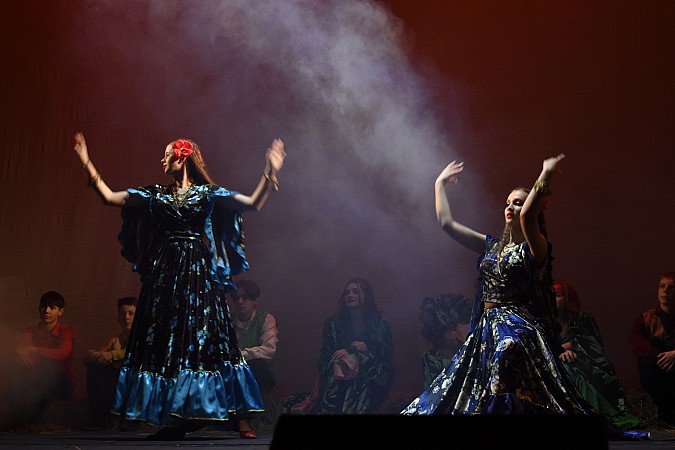 Гран-при фестиваля «Классика на школьной сцене» получил спектакль школы №8 «Цыганы» фото 21