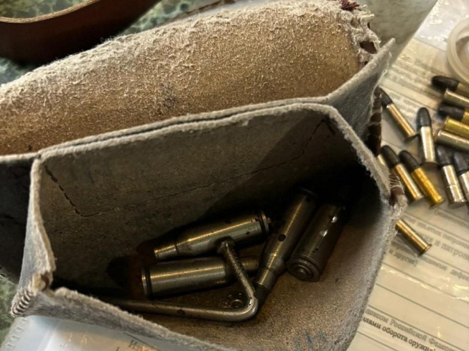 Житель Ивановского района незаконно хранил у себя малокалиберные патроны фото 2