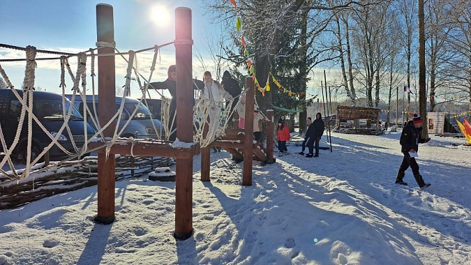 Студенты ивановских колледжей покоряли «Тропу победы» в Вахутках фото 6