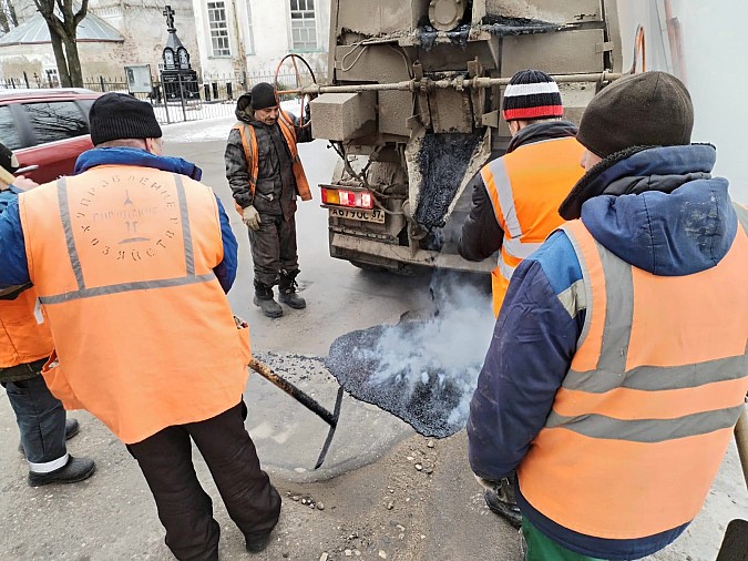 В Кинешму доставлен второй термобункер с литым асфальтом фото 4