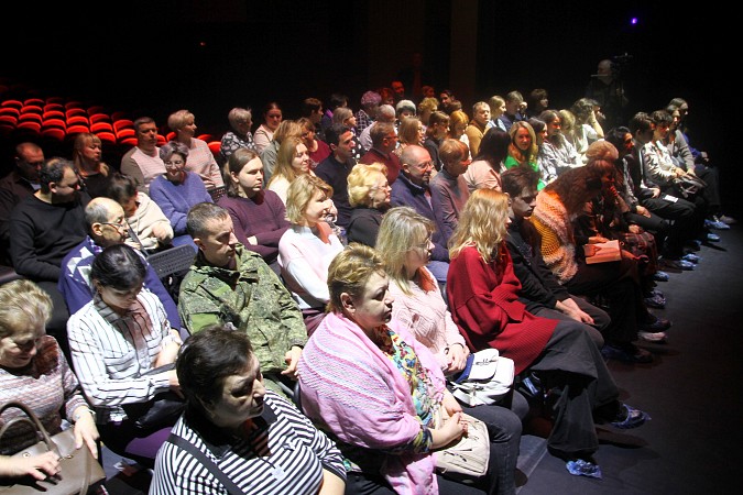 Кинешемский театр представил на большой сцене спектакль о великом актере Мартынове фото 4