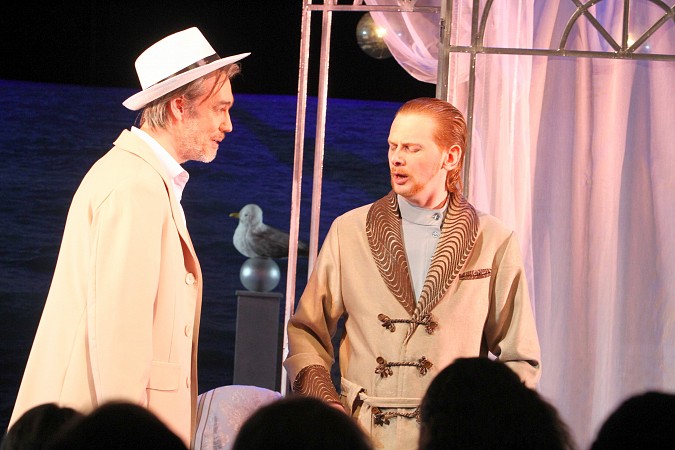 Кинешемский театр представил на большой сцене спектакль о великом актере Мартынове фото 10