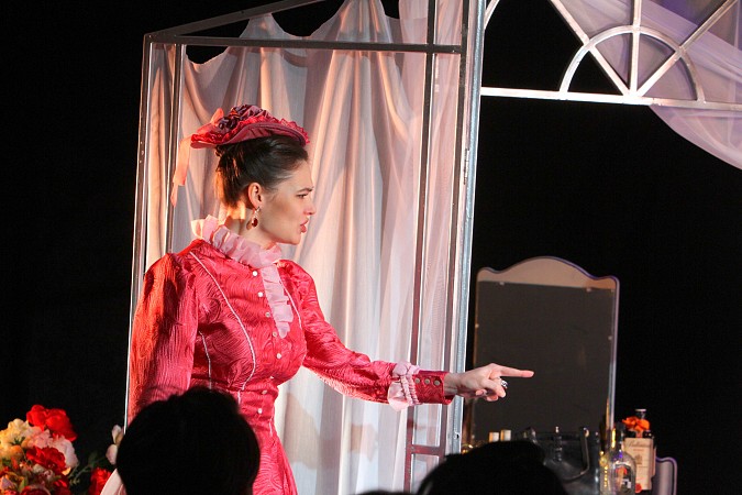 Кинешемский театр представил на большой сцене спектакль о великом актере Мартынове фото 11