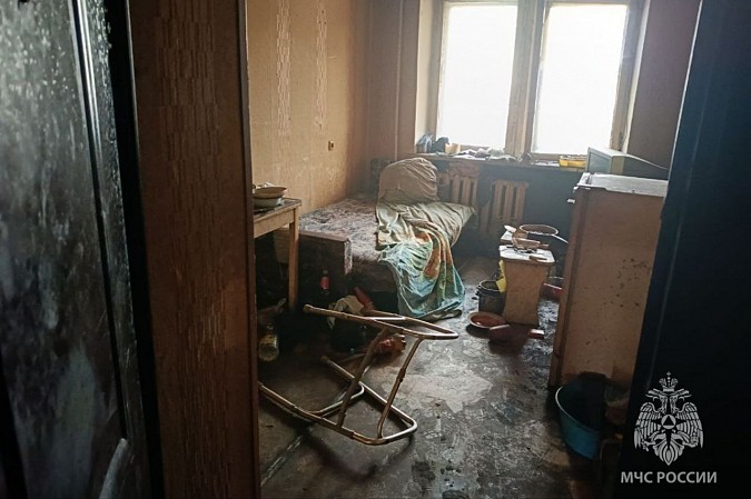 Двое мужчин погибли при пожаре в кинешемском общежитии фото 3