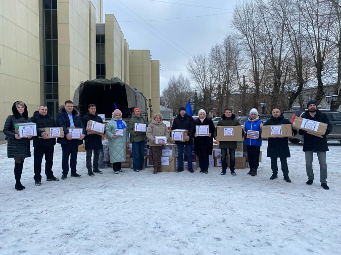 Подарки от кинешемцев к Дню защитника Отечества отправлены в зону СВО фото 2