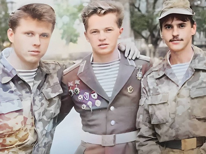 Алексей Фомичев: У наших бойцов на передовой должно быть все для Победы фото 2