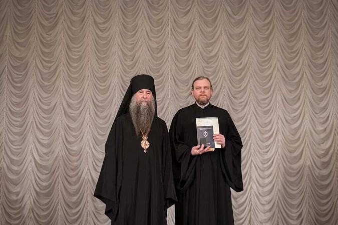 Клирики Кинешемской епархии получили дипломы Московской духовной академии фото 3
