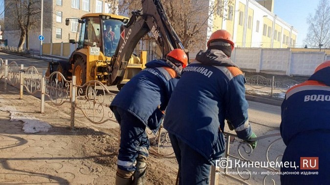 Из-за ремонта водопровода в центре Кинешмы временно изменена схема движения транспорта фото 4