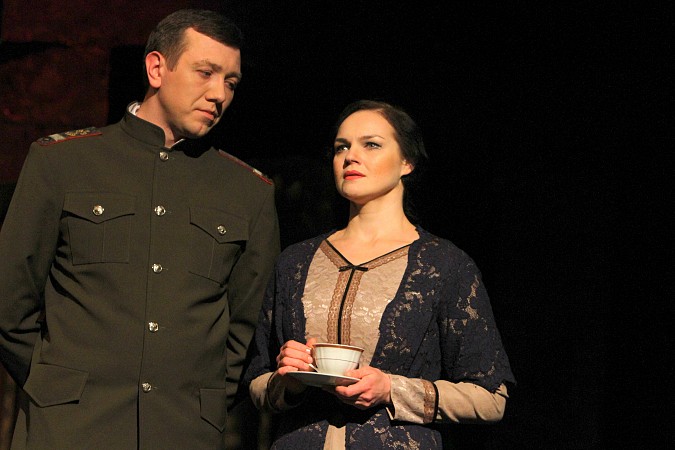 С большим зрительским успехом прошли обменные гастроли Кинешемского и Кимрского театров фото 9