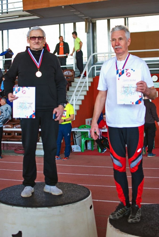 Владимир Тисленко победил на чемпионате Москвы по лёгкой атлетике фото 3