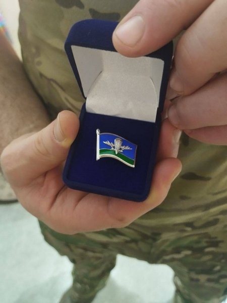 Командиру легендарного 331-го полка ВДВ вручен серебряный знак от Кинешемского Союза десантников фото 4