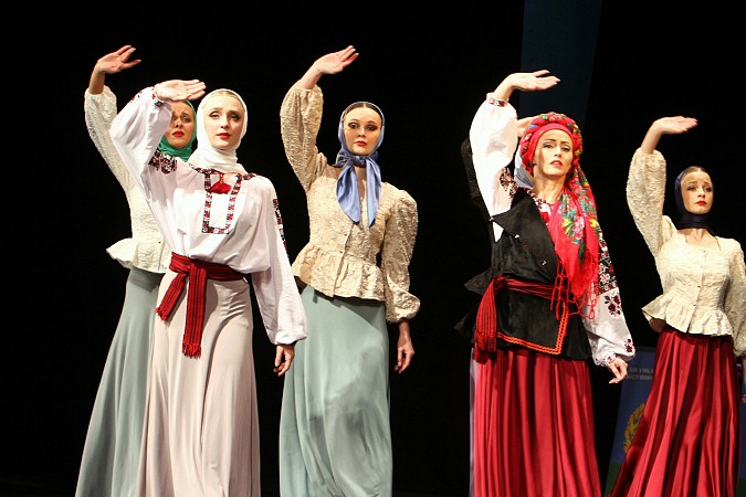 В Кинешме выступил легендарный Ансамбль песни и пляски ВДВ фото 13