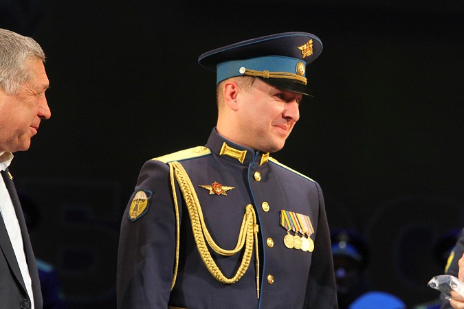 В Кинешме выступил легендарный Ансамбль песни и пляски ВДВ фото 43