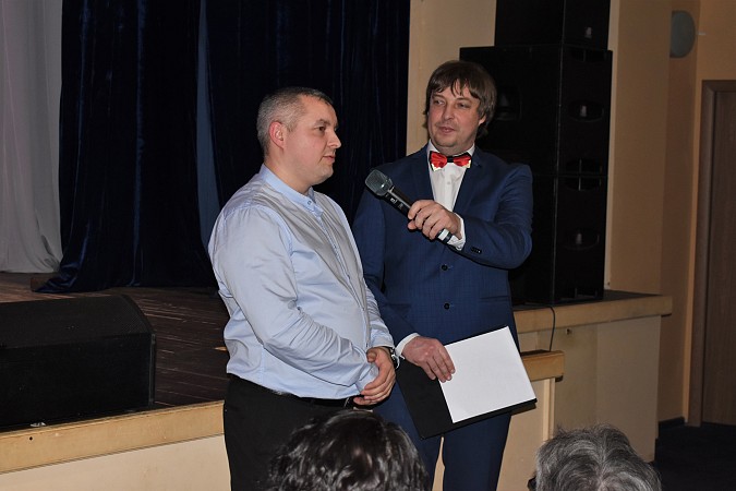 В Кинешме прошел большой праздничный концерт, посвященный 8 Марта фото 17