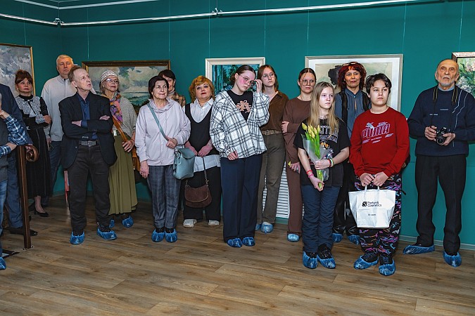 В Картинной галерее открылась выставка избранных произведений Станислава Дюпинского фото 3