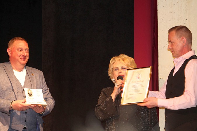 На фестивале «Горячее сердце» выступил Драматический театр Черноморского флота РФ фото 18