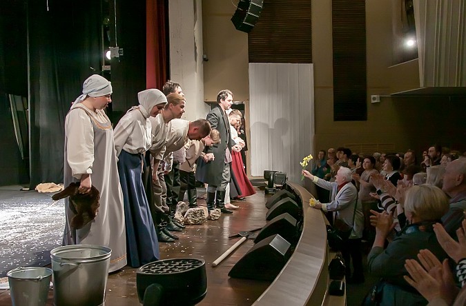 На фестивале «Горячее сердце» показали «Деревню» по повести Ивана Бунина фото 16