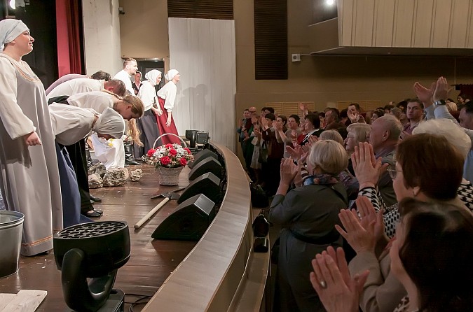 На фестивале «Горячее сердце» показали «Деревню» по повести Ивана Бунина фото 20