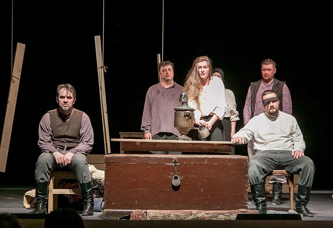 На фестивале «Горячее сердце» показали «Деревню» по повести Ивана Бунина фото 12