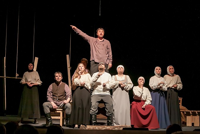 На фестивале «Горячее сердце» показали «Деревню» по повести Ивана Бунина фото 11