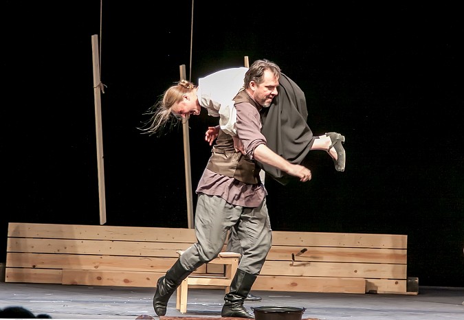 На фестивале «Горячее сердце» показали «Деревню» по повести Ивана Бунина фото 8