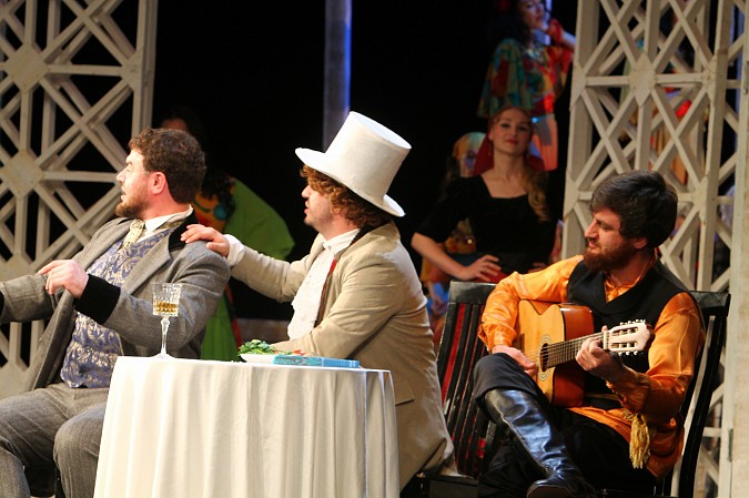 На фестивале «Горячее сердце» показали дагестанскую версию знаменитой «Бесприданницы» фото 16