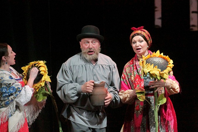 На фестивале «Горячее сердце» представили мюзикл «Барышня-крестьянка» фото 3