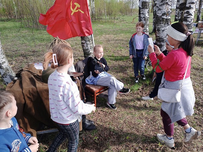 В микрорайоне «Залесье» высажена «Аллеи памяти» фото 8