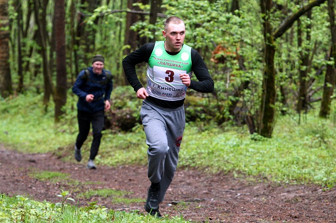 В Кинешме в 8-й раз пробежали десантный марш-бросок и кросс «Тропой разведчика» фото 7