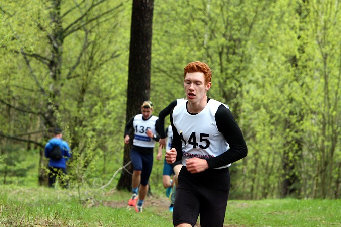 В Кинешме в 8-й раз пробежали десантный марш-бросок и кросс «Тропой разведчика» фото 29