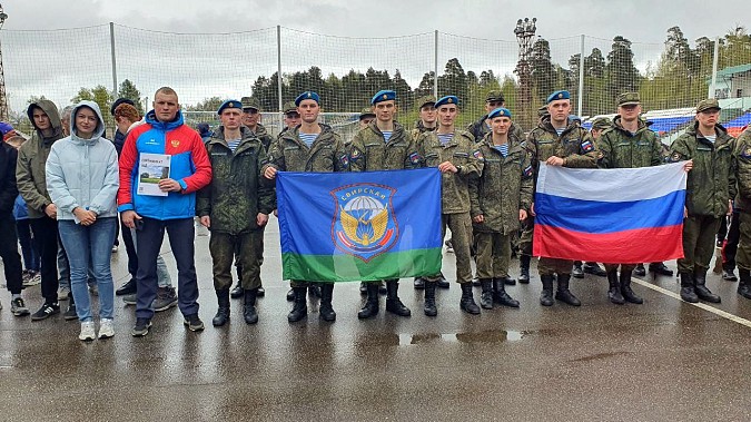 В Кинешме в 8-й раз пробежали десантный марш-бросок и кросс «Тропой разведчика» фото 63