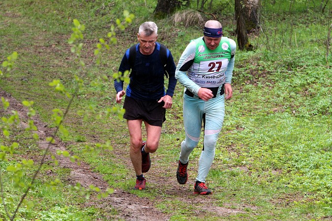 В Кинешме в 8-й раз пробежали десантный марш-бросок и кросс «Тропой разведчика» фото 43