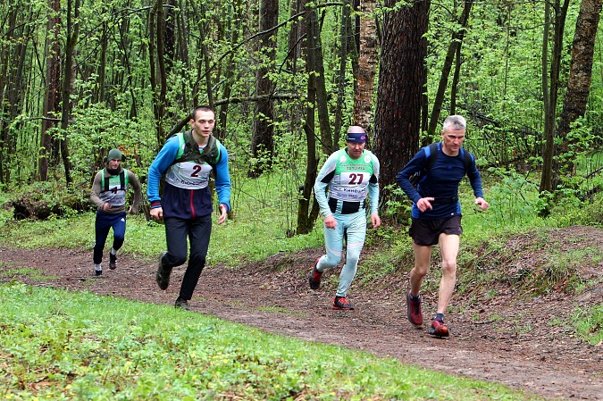 В Кинешме в 8-й раз пробежали десантный марш-бросок и кросс «Тропой разведчика» фото 10